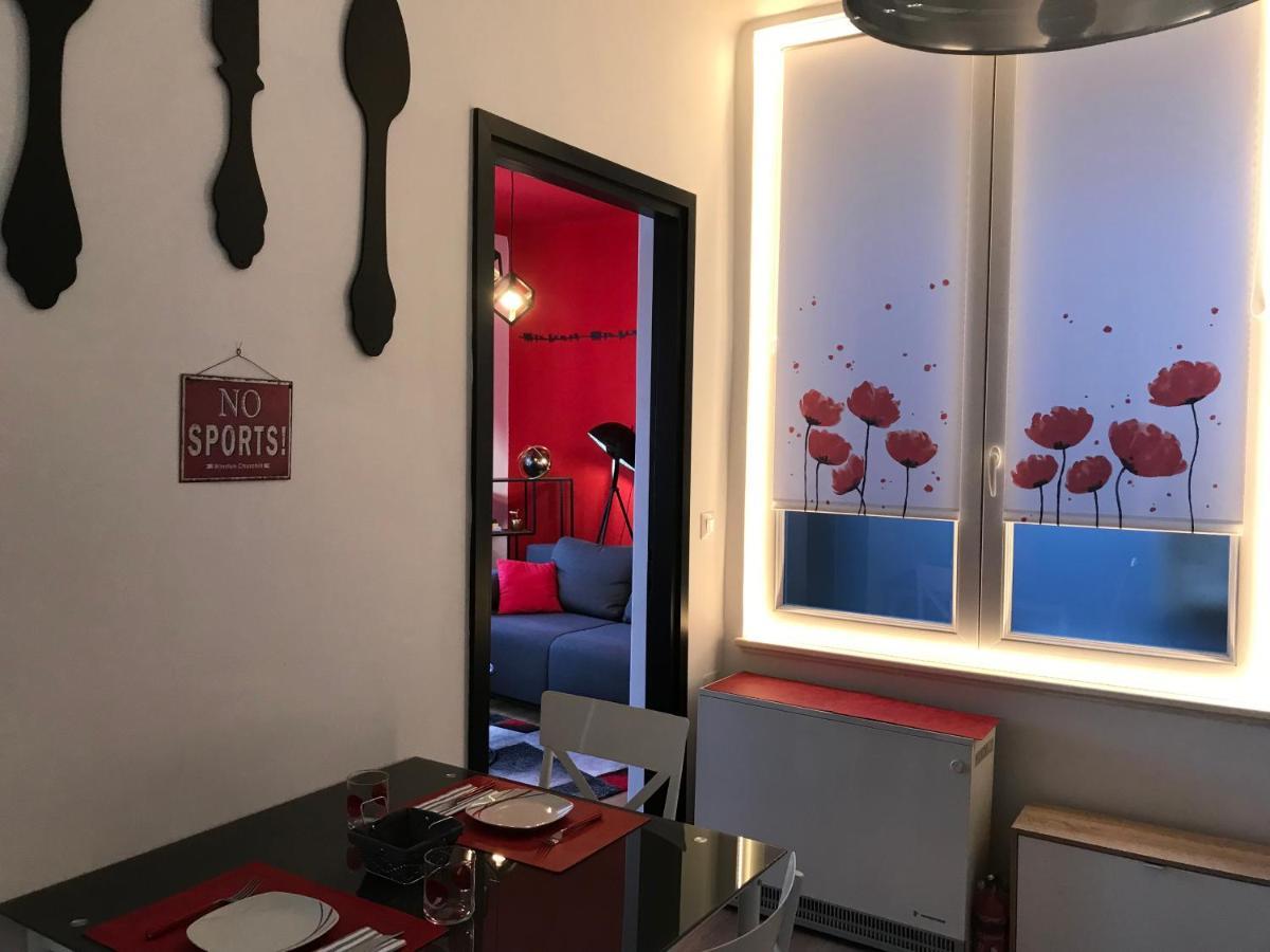 Apartments Colors Of Rijeka - Red Exterior photo